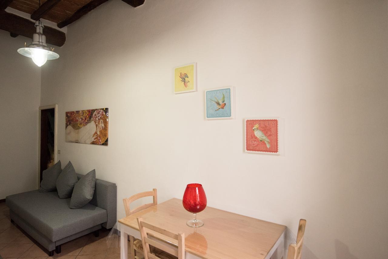 All'Ombra Della Torre Only Rooms Сиена Экстерьер фото