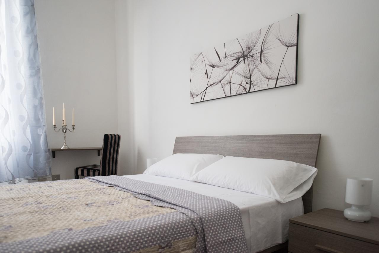 All'Ombra Della Torre Only Rooms Сиена Экстерьер фото